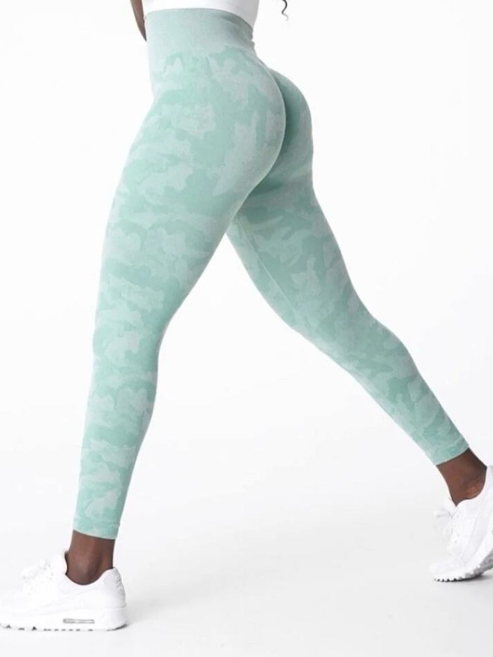 Gymshark Adapt Seamless Camo Legging